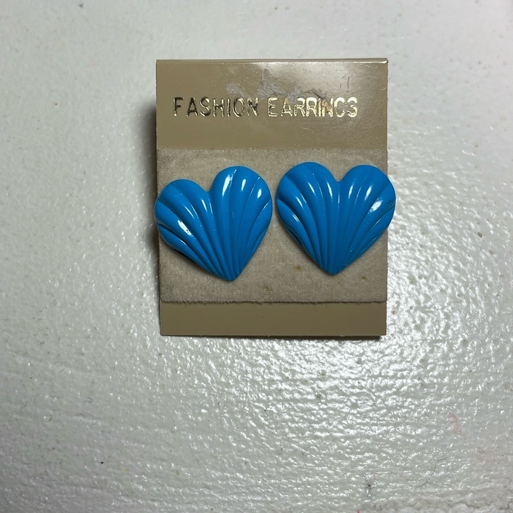 Light blue heart earrings